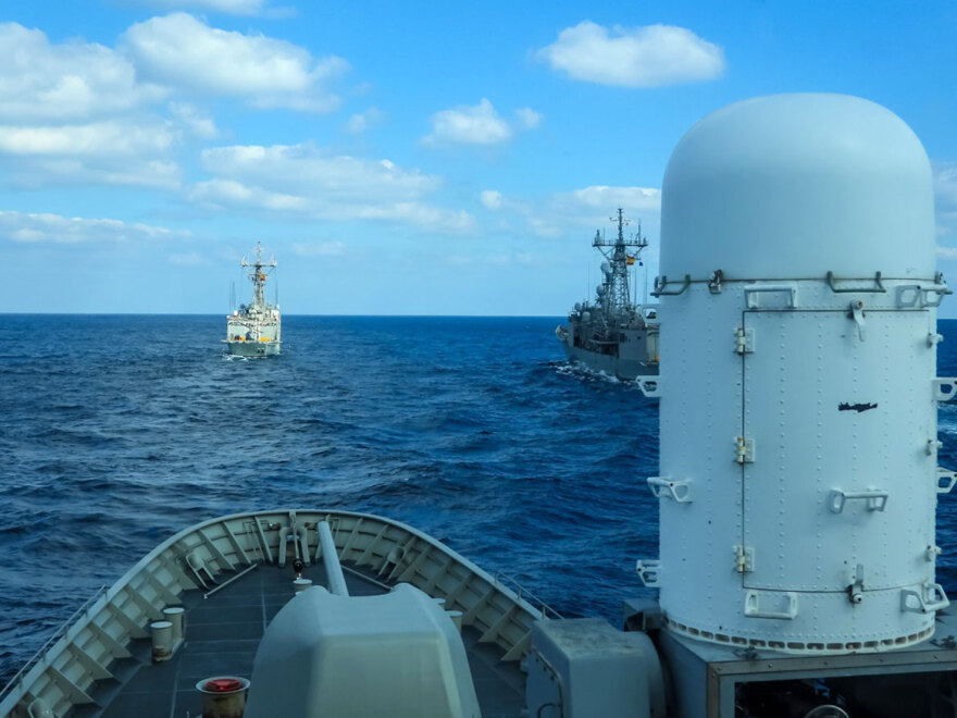 ΓΕΕΘΑ: Φωτογραφίες από άσκηση της φρεγάτας «ΣΑΛΑΜΙΣ» με δύο ισπανικές φρεγάτες