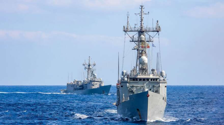 ΓΕΕΘΑ: Φωτογραφίες από άσκηση της φρεγάτας «ΣΑΛΑΜΙΣ» με δύο ισπανικές φρεγάτες