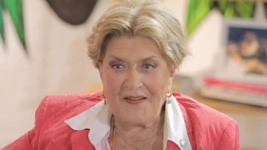 Βάσια Τριφύλλη: «Χαραμίζουν τα νιάτα τους για το Survivor, είναι άξιοι της τύχης τους»