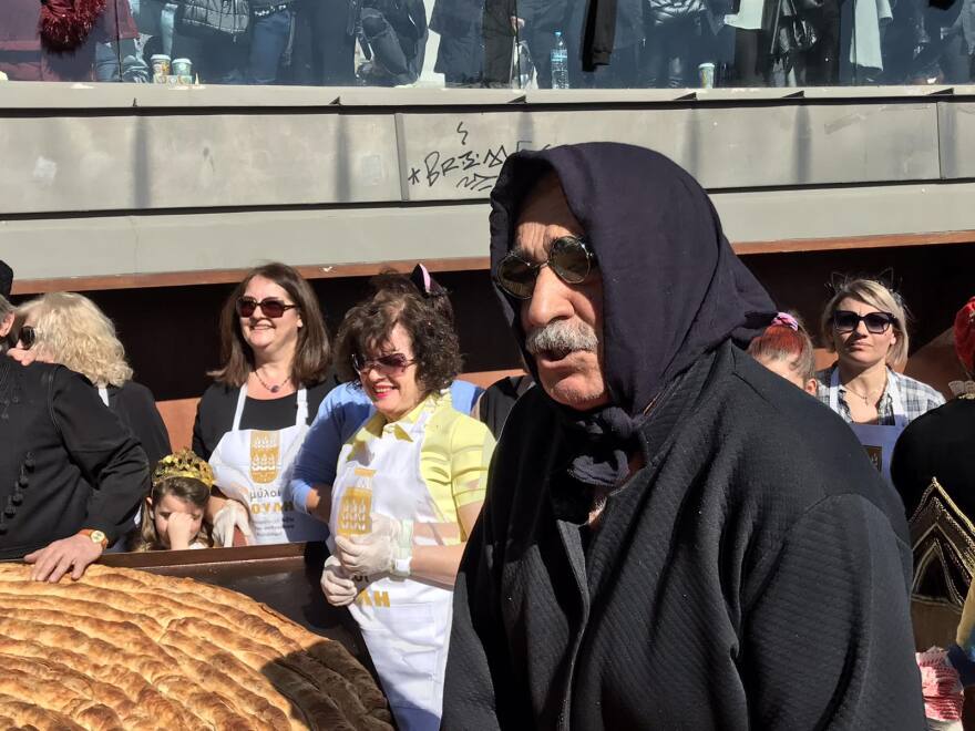 Κοζάνη: Η μεγαλύτερη πίτα «κιχί» που φτιάχτηκε ποτέ - Δείτε βίντεο και φωτογραφίες