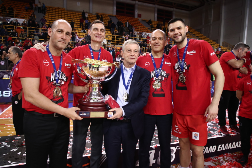 Κύπελλο μπάσκετ, Ολυμπιακός-Περιστέρι bwin 85-57: Παρέμεινε στο θρόνο του! 