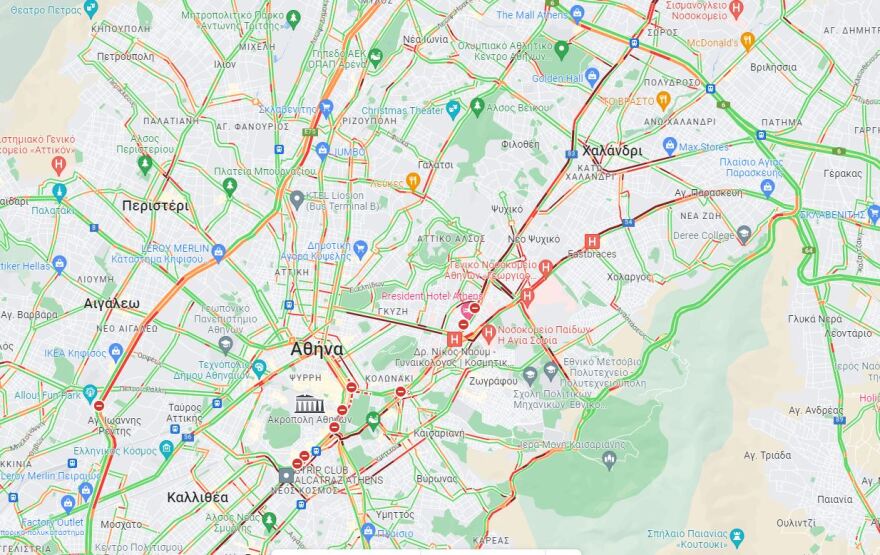 Κίνηση στους δρόμους:  Στο «κόκκινο» Κηφισίας, Συγγρού και πολλοί δρόμοι στο κέντρο της Αθήνας - Δείτε live 