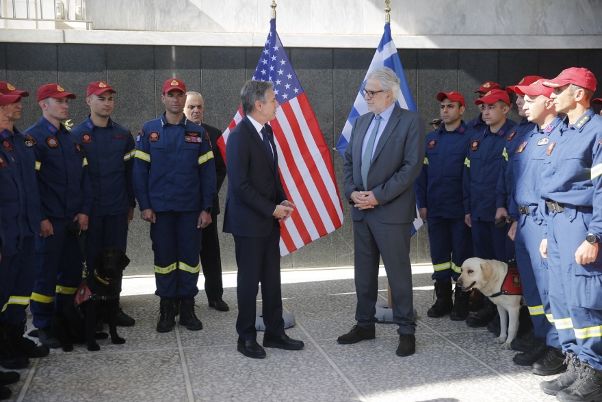 Άντονι Μπλίνκεν: Το «ευχαριστώ» σε ΕΜΑΚ και ΕΚΑΒ για τη συμβολή τους στον σεισμό στην Τουρκία