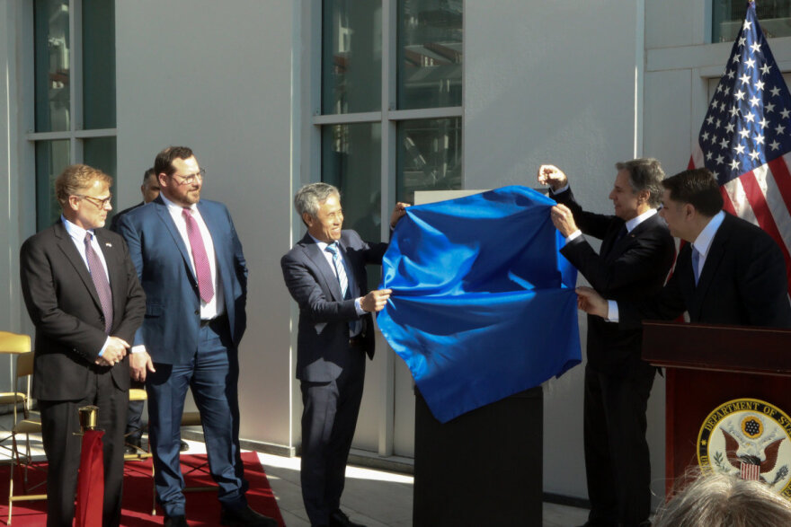 Ο Μπλίνκεν εγκαινίασε τη νέα πτέρυγα της αμερικανικής πρεσβείας - Δείτε φωτογραφίες