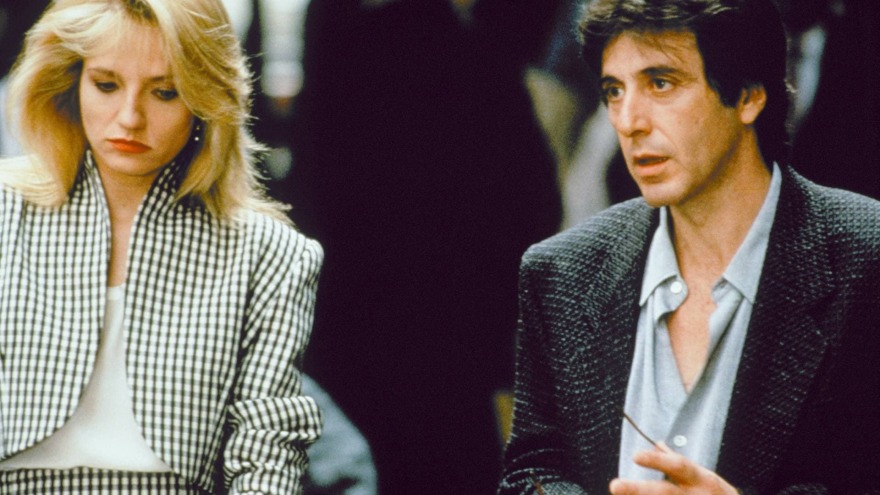 Έλεν Μπάρκιν: Αποκαλύπτει τη σεξιστική συμπεριφορά του Χάρολντ Μπέκερ στην ταινία «Sea of Love»