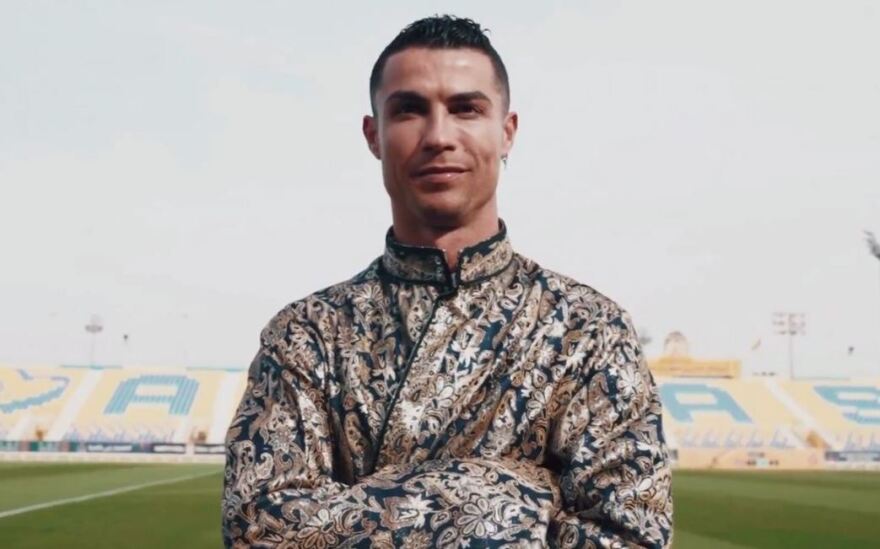  Ο Ρονάλντο ντύθηκε Σαουδάραβας και πήρε στο χέρι το σπαθί για να γιορτάσει την επέτειο ίδρυσης της χώρας - Δείτε βίντεο 