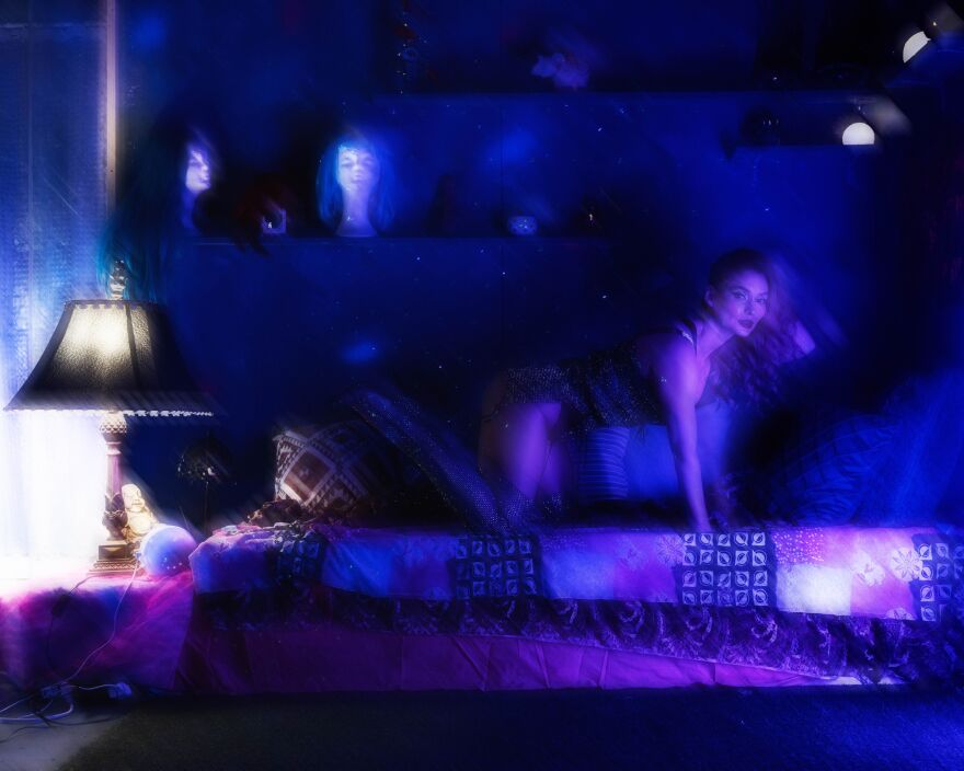 Βασίλης Μπισμπίκης: Από το ζεϊμπέκικο στα μπουζούκια, στον Ντοστογιέφσκι και τη Στέγη του Ιδρύματος Ωνάση 