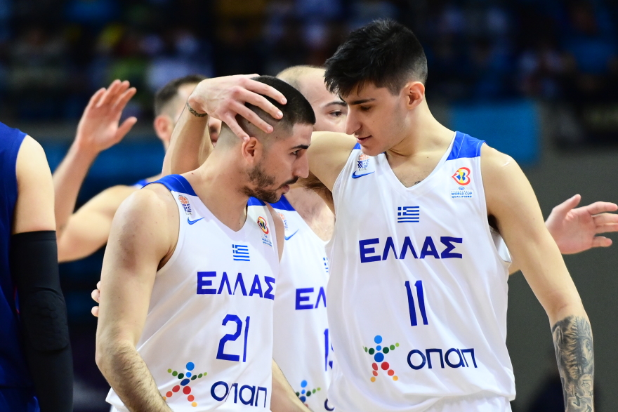  Προκριματικά Παγκοσμίου Κυπέλλου μπάσκετ, Ελλάδα-Σερβία 97-92: «Χρυσά» νιάτα!