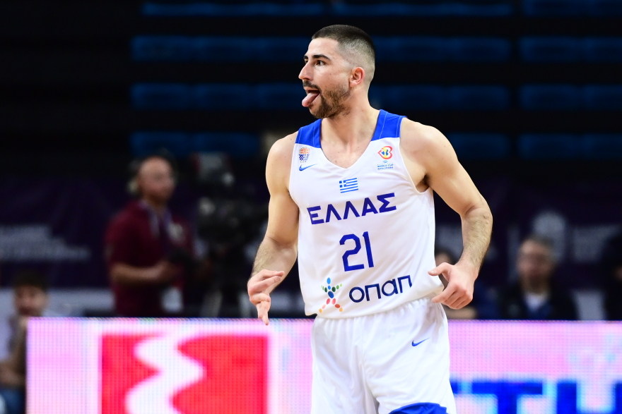  Προκριματικά Παγκοσμίου Κυπέλλου μπάσκετ, Ελλάδα-Σερβία 97-92: «Χρυσά» νιάτα!