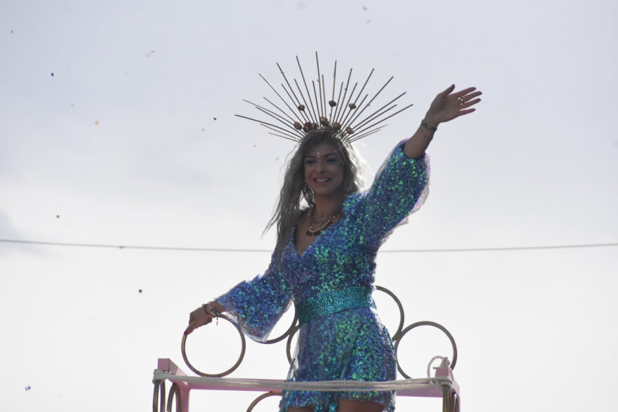 Απόκριες 2023: Εντυπωσιακή η τελετή λήξης του καρναβαλιού στην Πάτρα, στην πυρά ο βασιλιάς Καρνάβαλος