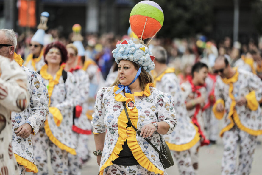 Απόκριες 2023: Εντυπωσιακή η τελετή λήξης του καρναβαλιού στην Πάτρα, στην πυρά ο βασιλιάς Καρνάβαλος