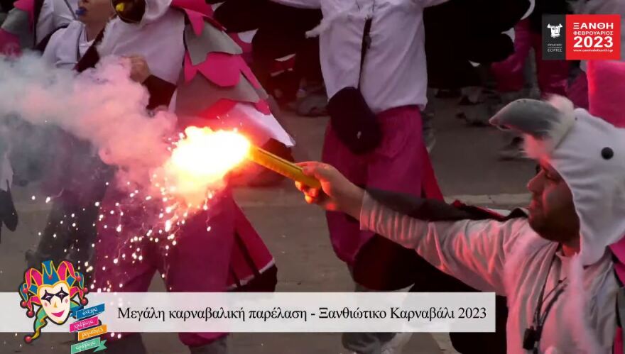 Απόκριες 2023: Εντυπωσιακή η τελετή λήξης του καρναβαλιού στην Πάτρα, στην πυρά ο βασιλιάς Καρνάβαλος