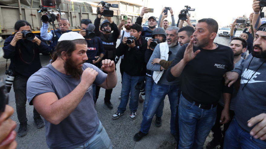 «Πογκρόμ» σε παλαιστινιακό χωριό - Η ένταση στην κατεχόμενη Δυτική Όχθη μεγαλώνει