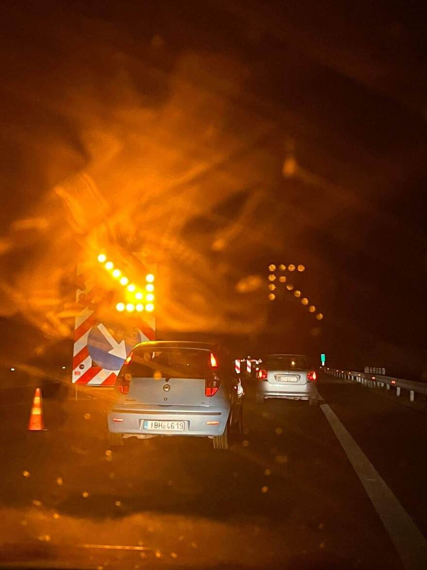 Καθαρά Δευτέρα: Μετ' εμποδίων η επιστροφή των εκδρομέων - Ουρά τριών χιλιομέτρων στις Αφίδνες - Δείτε live εικόνα