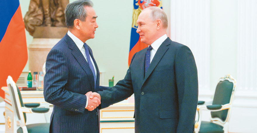 Πόλεμος στην Ουκρανία: Τα όπλα που δίνει η Κίνα στη Ρωσία τρομάζουν Ευρωπαϊκή Ένωση και ΗΠΑ