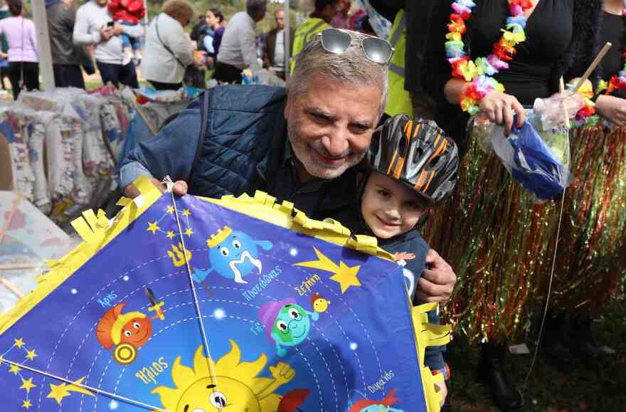 Mουσική, χορός και άφθονα σαρακοστιανά στη γιορτή της Περιφέρειας Αττικής στο Πάρκο «Αντώνης Τρίτσης»