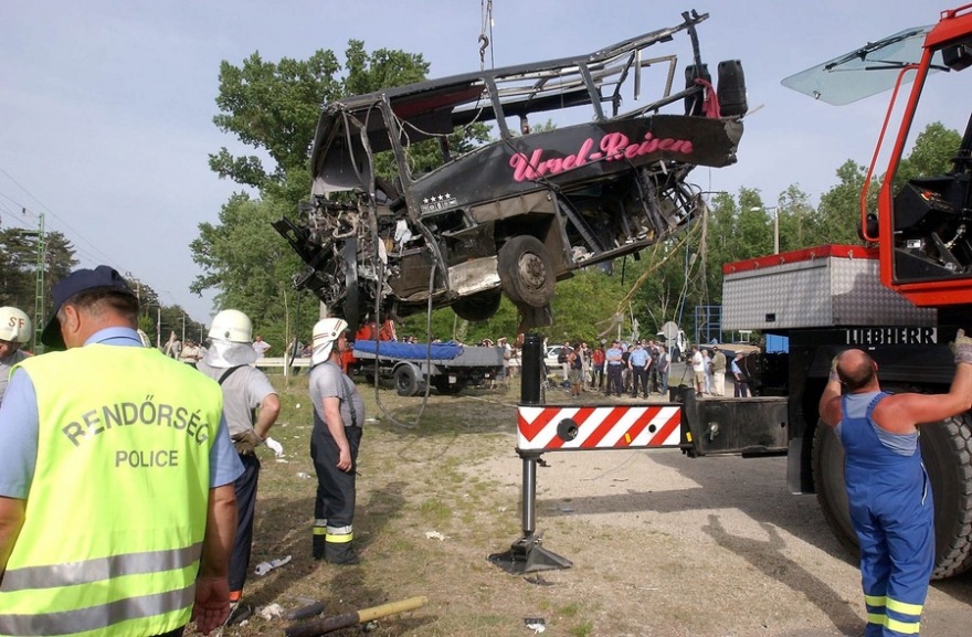 Σύγκρουση τρένων: Τα φονικότερα σιδηροδρομικά δυστυχήματα των τελευταίων 25 ετών στην Ευρώπη
