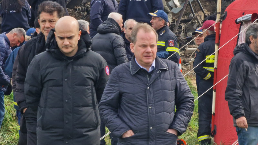 Παραιτήθηκε ο Κώστας Καραμανλής - «Ως ελάχιστη ένδειξη σεβασμού στη μνήμη των θυμάτων»