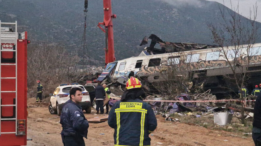 Σύγκρουση τρένων στη Λάρισα: 38 νεκροί και 66 οι τραυματίες, 6 σε ΜΕΘ - Υπάρχουν αγνοούμενοι