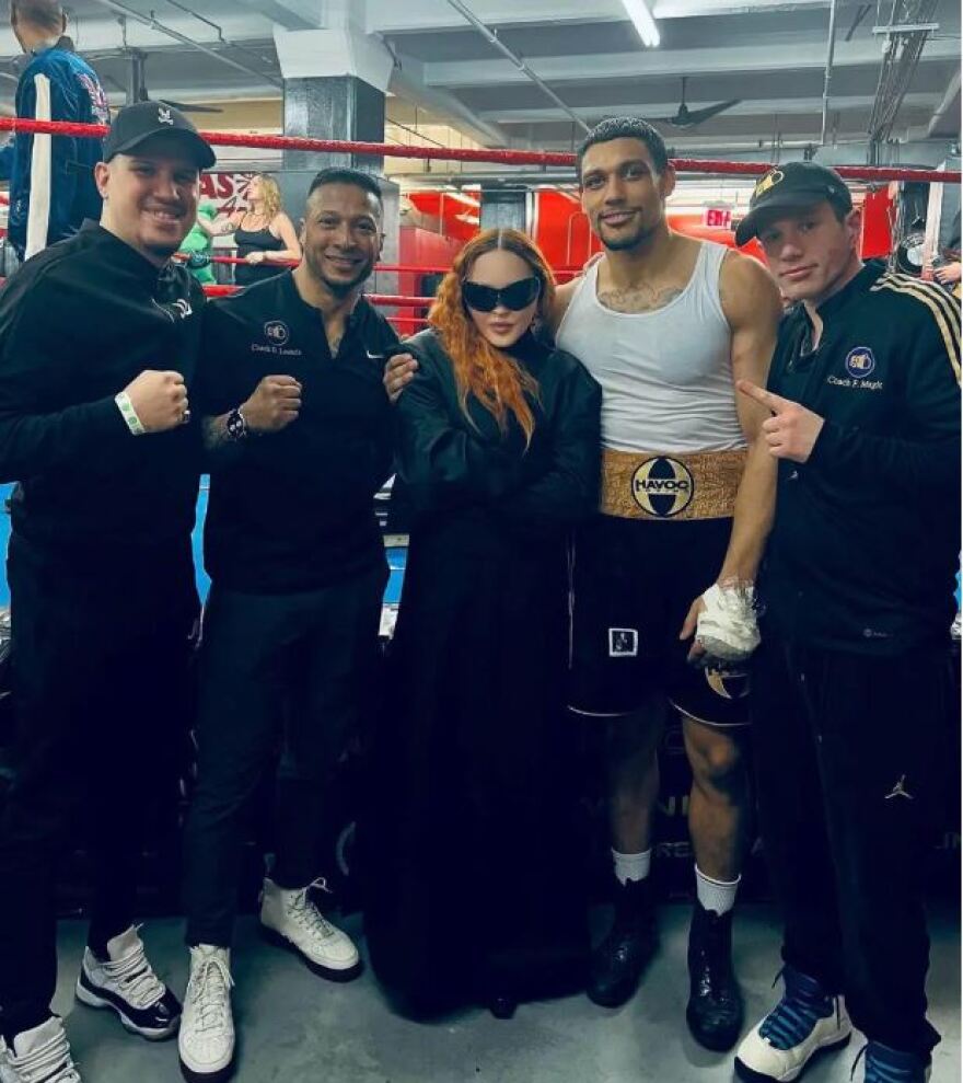 Μαντόνα: Νέο αμόρε για την τραγουδίστρια - Είναι πυγμάχος και 35 χρόνια μικρότερός της