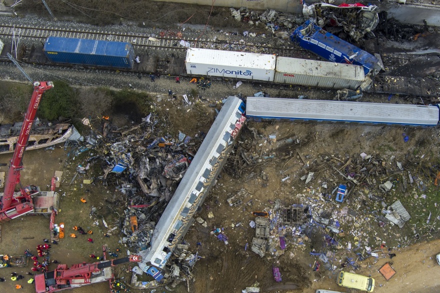 Σύγκρουση τρένων: Χωρίς σύγχρονο σύστημα ελέγχου το 30% του σιδηροδρομικού δικτύου στην Ελλάδα