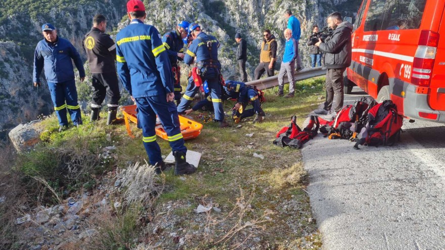 Ταΰγετος: Με δαγκωματιές από άγρια ζώα η σορός της Αμερικανίδας - Στα 80 μέτρα απόσταση βρήκαν τον νεκρό άντρα της