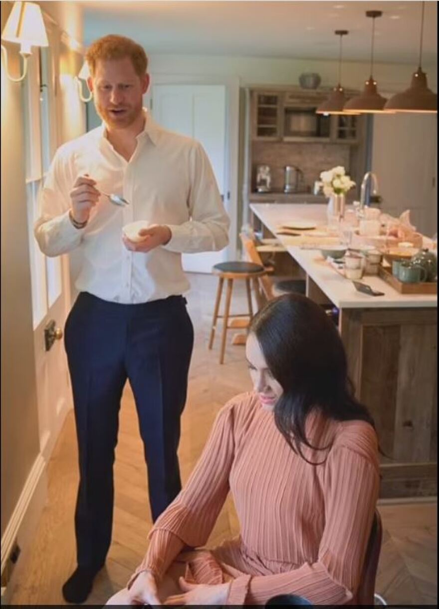 Βασιλιάς Κάρολος: Γιατί έδιωξε Χάρι και Μέγκαν από το σπίτι τους στο Λονδίνο