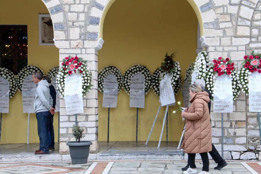 Σύγκρουση τρένων στη Λάρισα: Θλίψη στον Τύρναβο για την 42χρονη Βάγια 