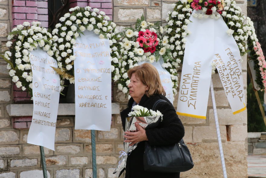 Σύγκρουση τρένων στη Λάρισα: Θλίψη στον Τύρναβο για την 42χρονη Βάγια 