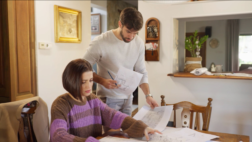 Η Γη της Ελιάς: Η Ειρήνη τραυματίζεται σε τροχαίο και νοσηλεύεται