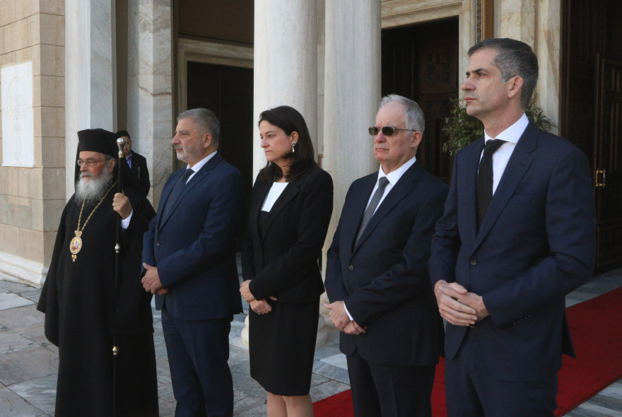 Αρχιεπίσκοπος Ιερώνυμος: «Φέτος ζούμε νωρίτερα τη Μεγάλη Παρασκευή», είπε στο μνημόσυνο για τους νεκρούς των Τεμπών