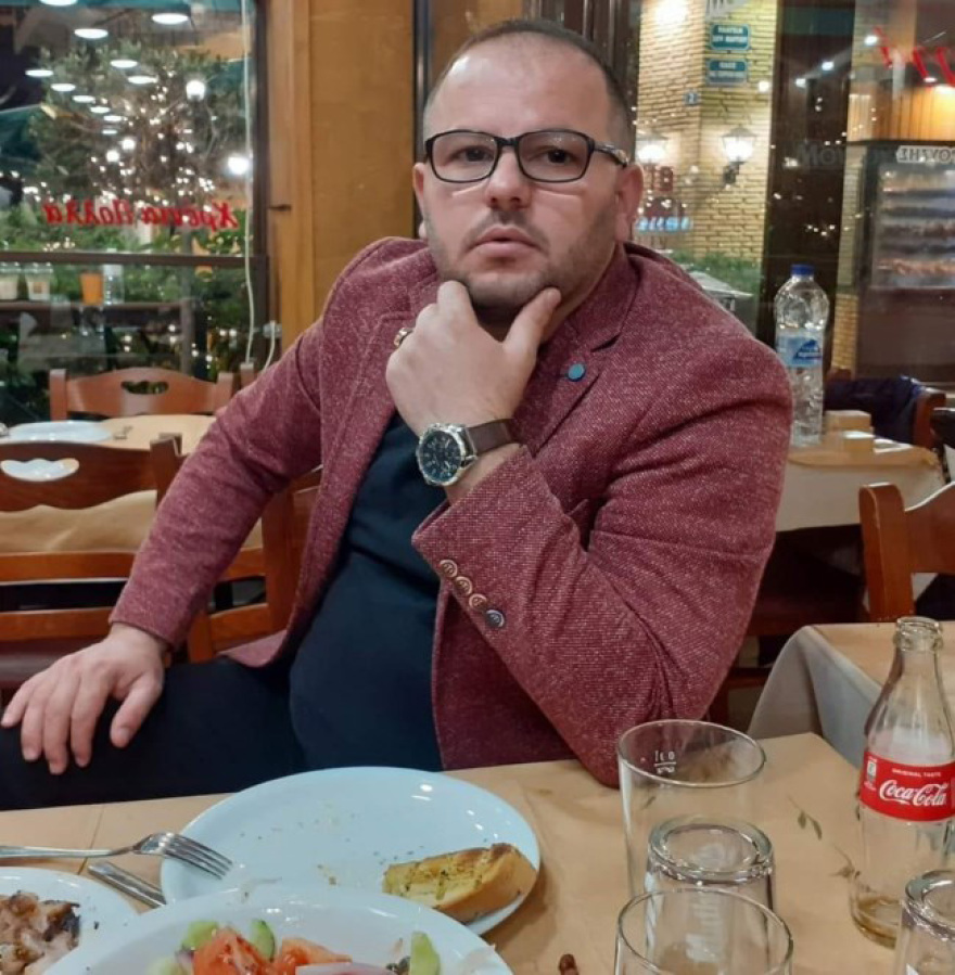 Arian Begaj: Πέντε χρόνια φυλάκιση στον Αλβανό λαϊκό τραγουδιστή που διακινούσε κοκαΐνη στην Αθήνα