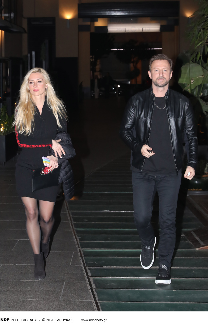 Κώστας Καραφώτης: Φωτογραφίες από την πρώτη του εμφάνιση με τη σύντροφό του, Κάτια Μάνου