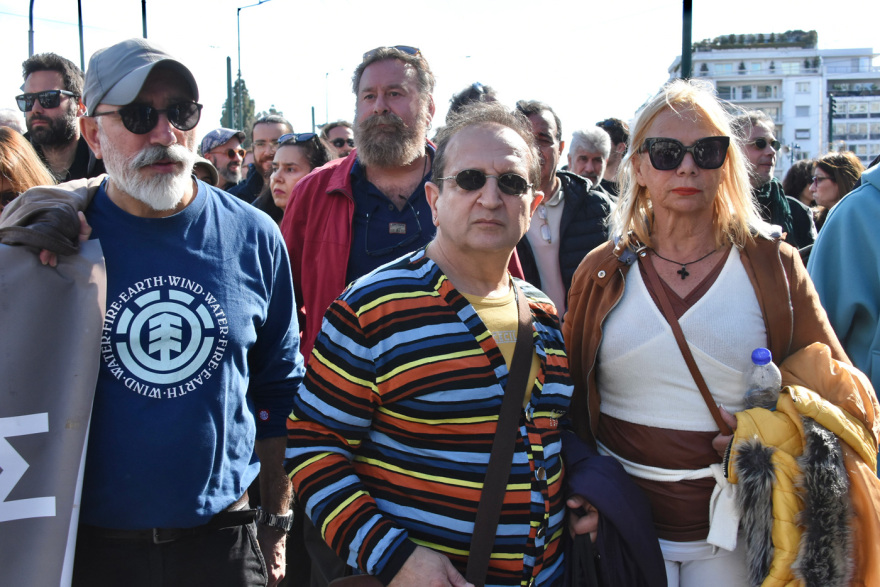 Πορεία για τα Τέμπη: Οι Έλληνες ηθοποιοί στο συλλαλητήριο - Δείτε φωτογραφίες και βίντεο