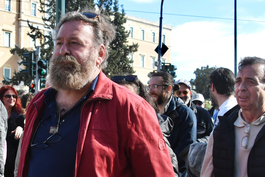 Πορεία για τα Τέμπη: Οι Έλληνες ηθοποιοί στο συλλαλητήριο - Δείτε φωτογραφίες και βίντεο