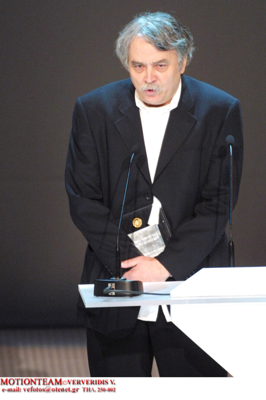 Λάκης Παπαστάθης: Πέθανε από καρκίνο ο σπουδαίος σκηνοθέτης