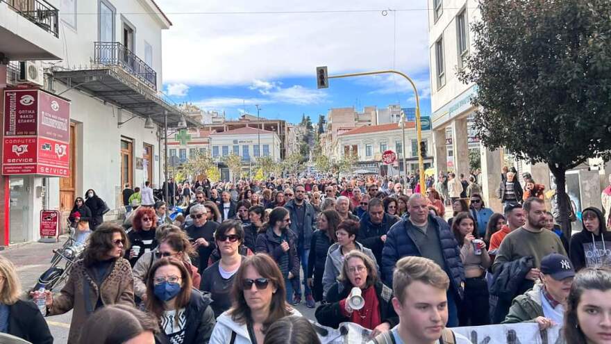 Απεργία σήμερα: Συγκεντρώσεις σε ολόκληρη τη χώρα - Δείτε εικόνα από πόλεις της Ελλάδας