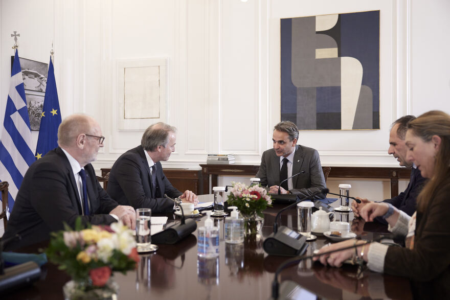 Μητσοτάκης στους εκπροσώπους της ΕΕ για τους σιδηροδρόμους: Θα αξιοποιήσουμε την εμπειρία σας