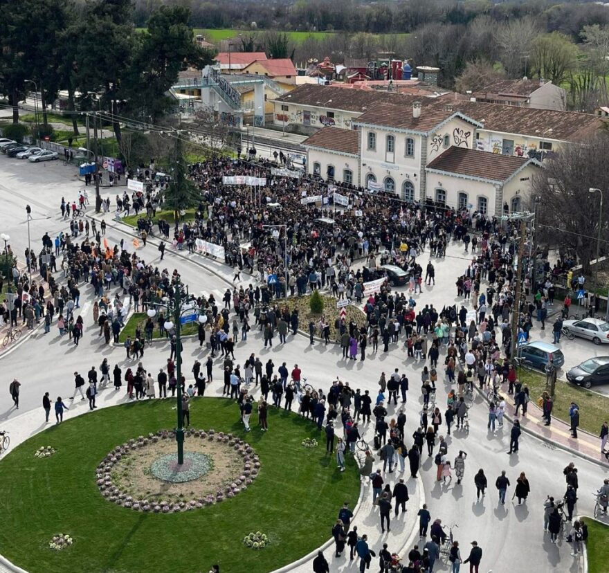 Απεργία σήμερα: Συγκεντρώσεις σε ολόκληρη τη χώρα - Δείτε εικόνα από πόλεις της Ελλάδας