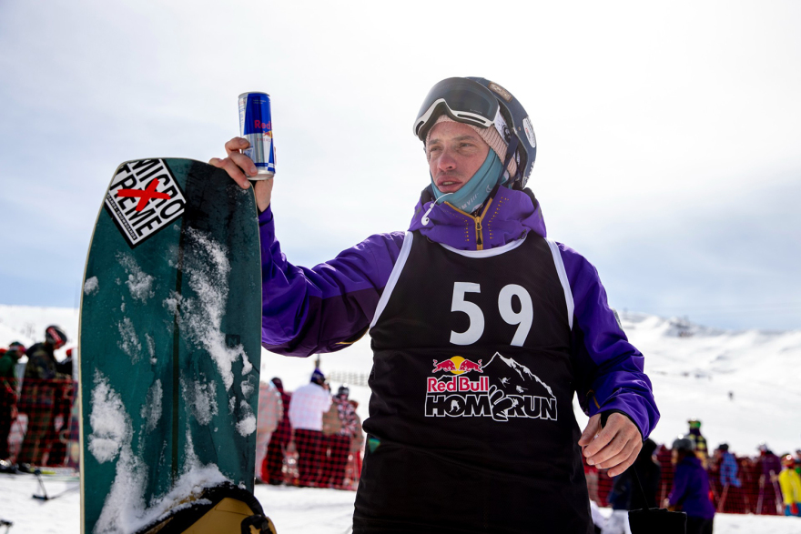 Red Bull Homerun: Λίγες μόνο ημέρες έμειναν για τον πιο συναρπαστικό αγώνα ski & snowboard