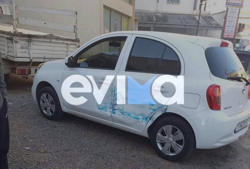 Εύβοια: Σχολικό λεωφορείο γεμάτο παιδιά παραβίασε STOP και συγκρούστηκε με ΙΧ