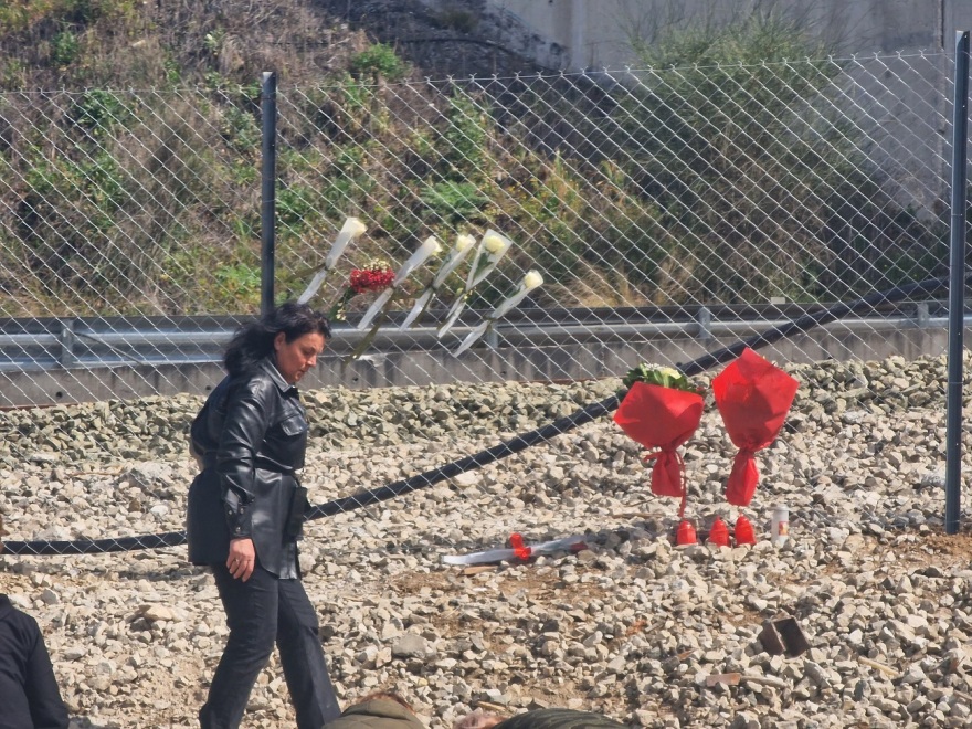 Σύγκρουση τρένων στη Λάρισα: Τρισάγιο στα Τέμπη για τα θύματα της τραγωδίας