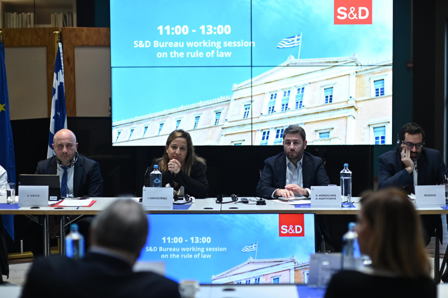 Ευρωπαίοι Σοσιαλιστές - Βενιζέλος: Όλοι οι πολίτες απαιτούν να διερευνηθεί το δυστύχημα από ανεξάρτητες επιτροπές