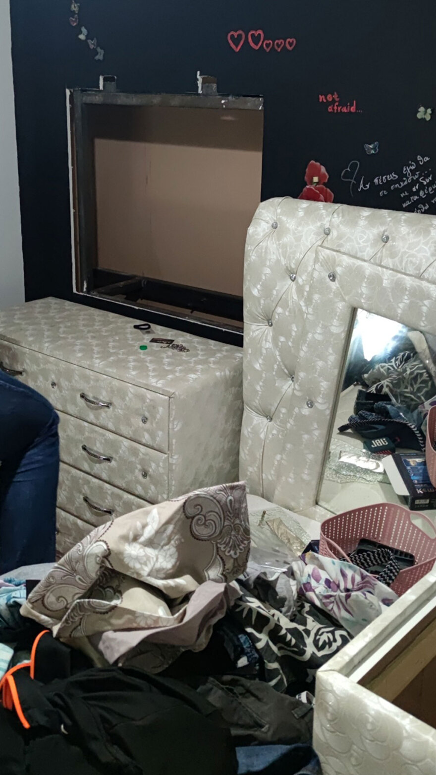 «Φιγούρα» με τα κλοπιμαία έκανε ο... Εσκομπάρ των Ρομά στο TikTok - Έδινε στον σκύλο του και χρυσές λίρες!