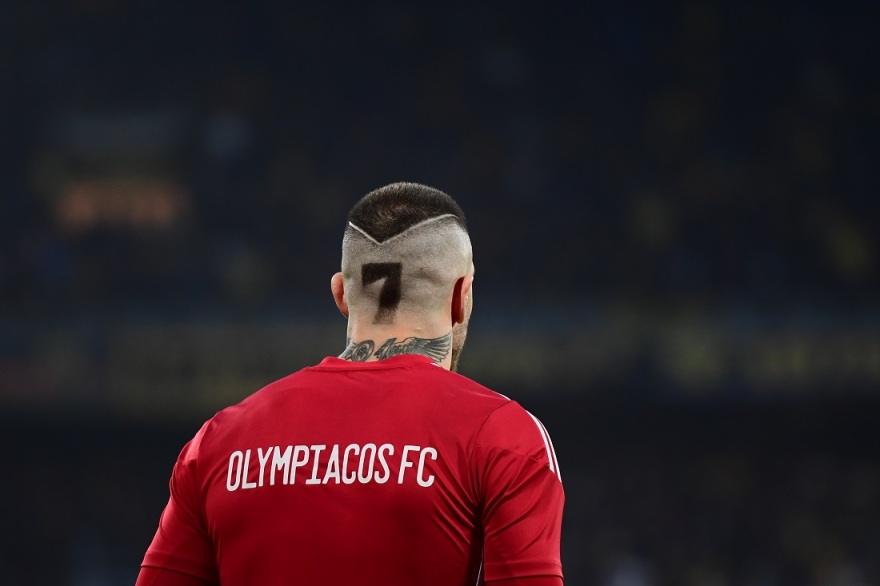 ΑΕΚ - Ολυμπιακός: Το κούρεμα του Πασχαλάκη με το «7» - «Ήθελα να δείξω ότι ο κόσμος είναι μαζί μας» 