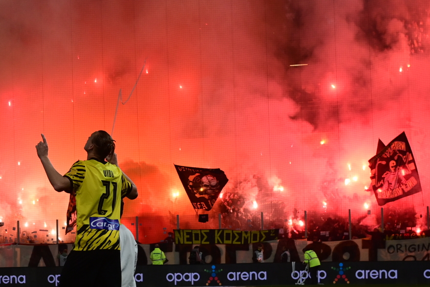 Super League 1, ΑΕΚ-Ολυμπιακός 1-3: Ερυθρόλευκο πάρτι -  Δείτε τα γκολ 