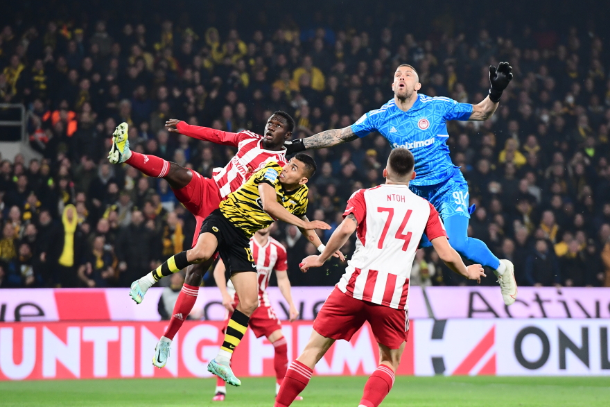 Super League 1, ΑΕΚ-Ολυμπιακός 1-3: Ερυθρόλευκο πάρτι -  Δείτε τα γκολ 