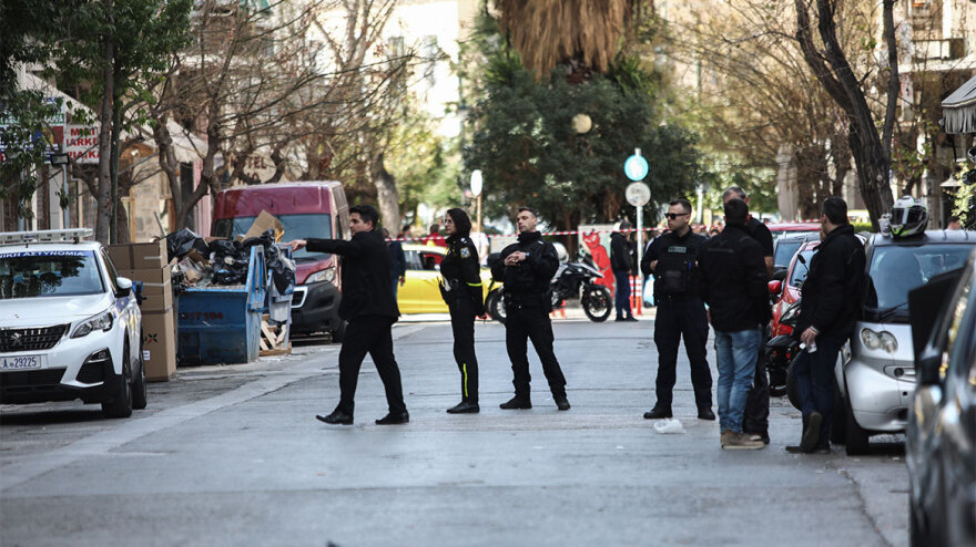 Φάρσα οι απειλές για βόμβα σε σταθμό Λαρίσης και δύο ξενοδοχεία