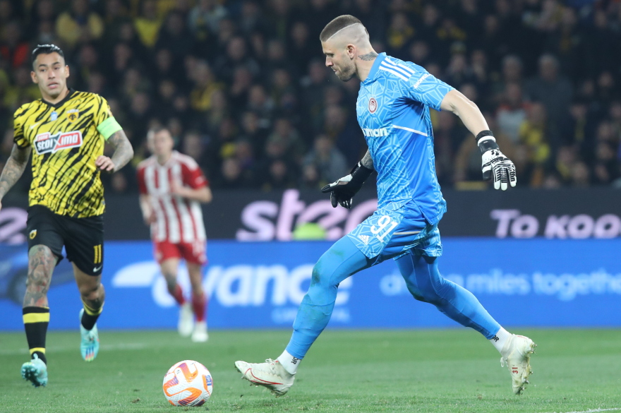 Super League 1, ΑΕΚ-Ολυμπιακός 1-3: Ερυθρόλευκο πάρτι -  Δείτε τα γκολ 