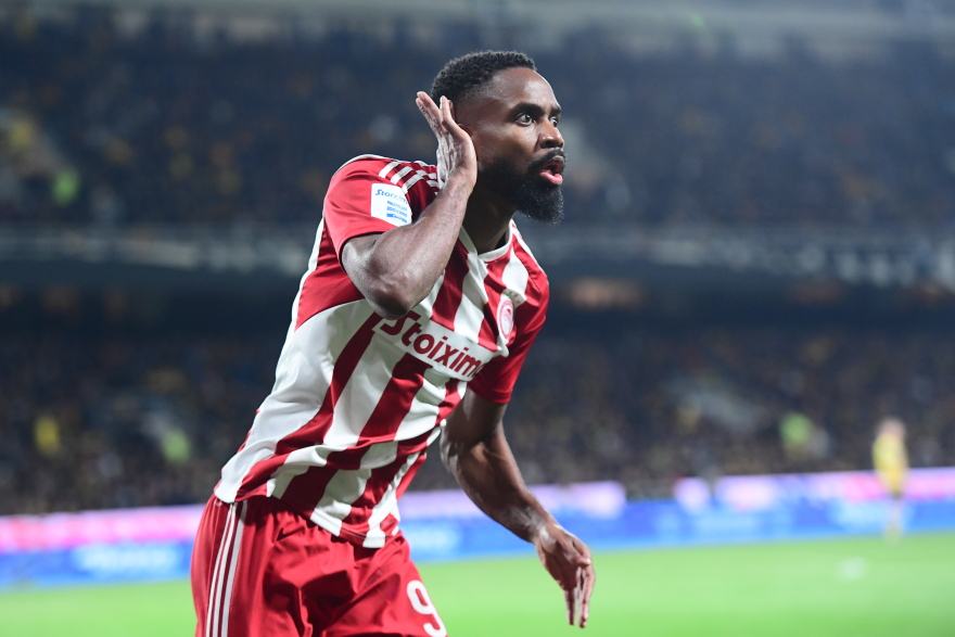 Super League 1, ΑΕΚ-Ολυμπιακός 1-3: Ερυθρόλευκο πάρτι -  Δείτε τα γκολ 